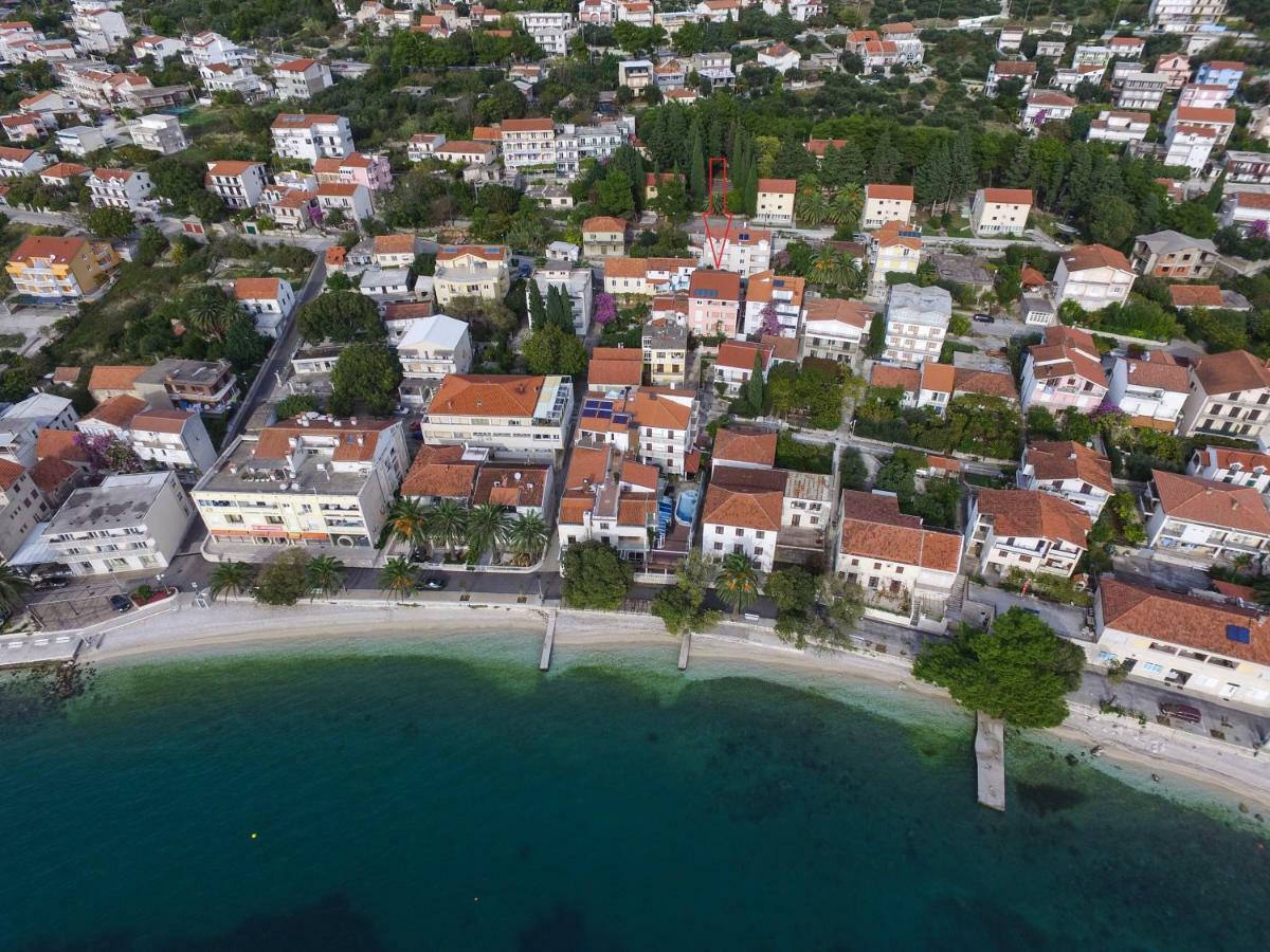 Apartments Knezovic グラダツ エクステリア 写真